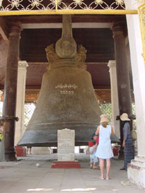 mingun-bell.jpg