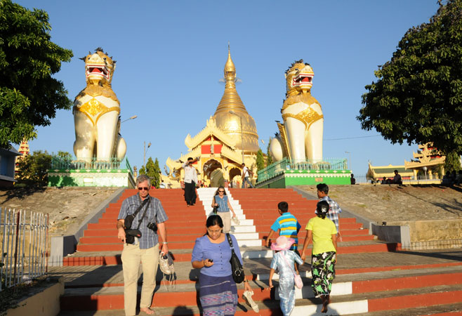 Mahawizaya Pagoda