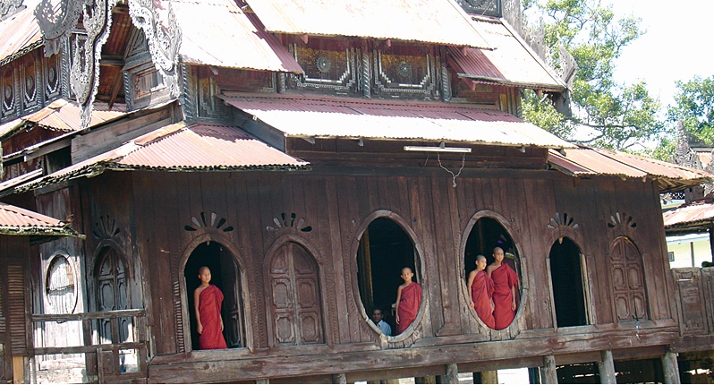 Shwe Yan Pyay Monastery