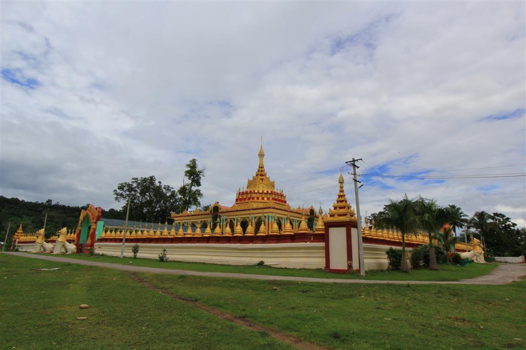 Bawgyo Pagoda Festival