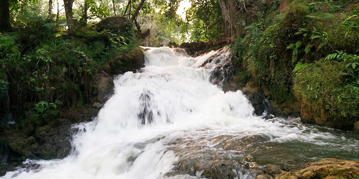 htee se khar waterfall