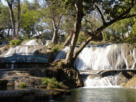 maymyo-waterfall-1.jpg