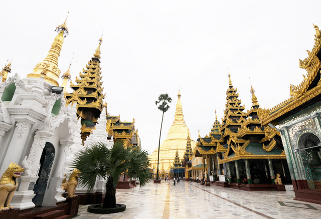 Shwedagon Pagoda Festival