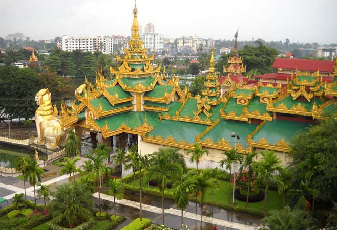 shwedagon11.jpg