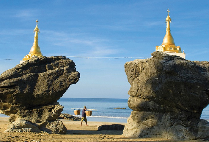 Twin Rock Pagoda